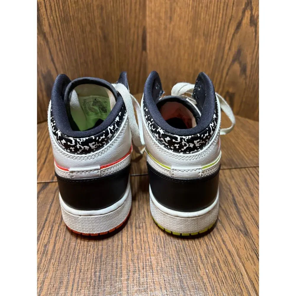 Nike Air Jordan 1 Mid GS Composition Notebook Volt and Orange Size 5Y - Picture 10 of 16